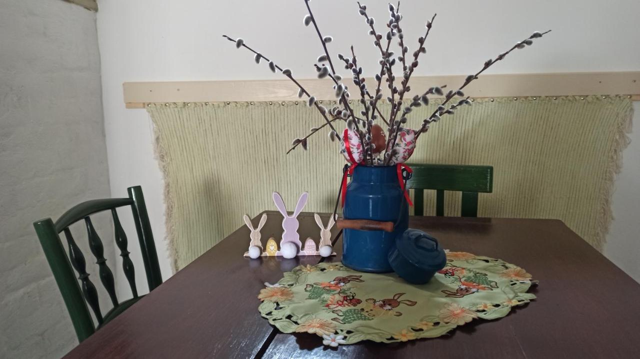Fuszeres Porta Villa Mihalyfa Luaran gambar